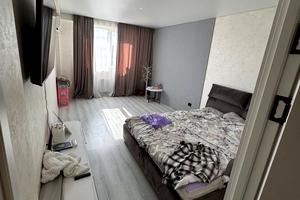 квартира за адресою 200-річчя Херсона просп., 46/1