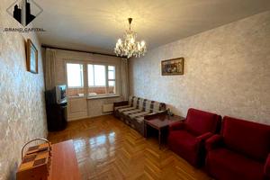 квартира за адресою Анни Ахматової вул., 19