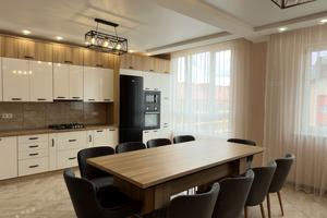 квартира за адресою Трускавецька вул., 111