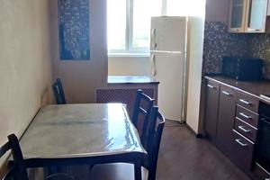 квартира по адресу Героев обороны Одессы ул. (Героїв Сталінграду), 28