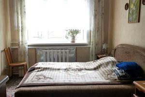 будинок за адресою Першотравнева