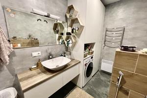 квартира за адресою Миру вул., 7