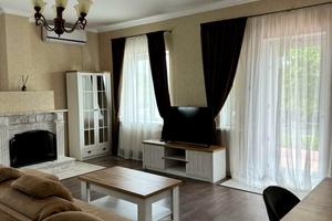 будинок за адресою Київська вул.