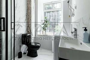 коммерческая по адресу Круглоуниверситетская ул., 22