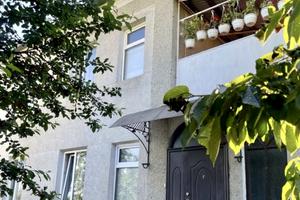 будинок за адресою Шкільна