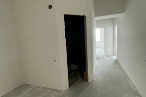 квартира по адресу Лазурная ул., 5