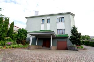 дом по адресу с. Великая омеляна, Габрилівська