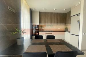 квартира за адресою Олени Теліги вул., 25