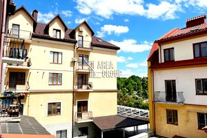 квартира за адресою Зарванська вул., 7