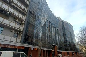комерційна за адресою Євгена Коновальця вул. (Щорса), 36-Д
