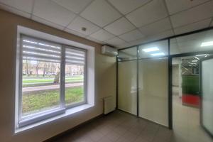 коммерческая по адресу Варненская ул., 15