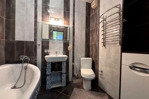 квартира за адресою Тополина, 2