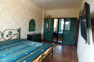 квартира по адресу Защитников Украины пл. (Освобождения), 3