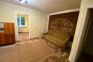 квартира за адресою Братів Дужих вул. (Володимира Комарова), 22