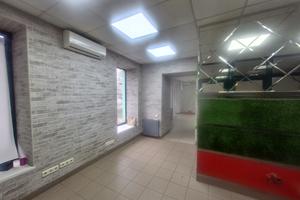коммерческая по адресу Варненская ул., 15