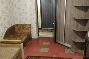 комната по адресу Василя Сухомлинського, 15