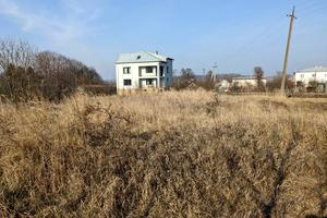 участок по адресу Озерна
