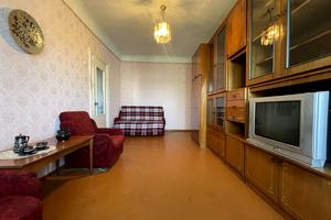 квартира за адресою Кам'янецька вул., 75