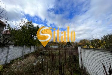 1775024612292477