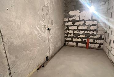 1825588591557508