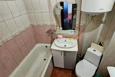 1837449605636552