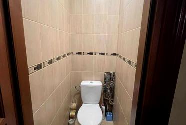 1837974830465704