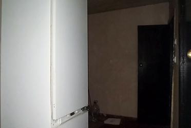 1827468995881872