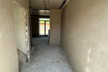 1834561164985988