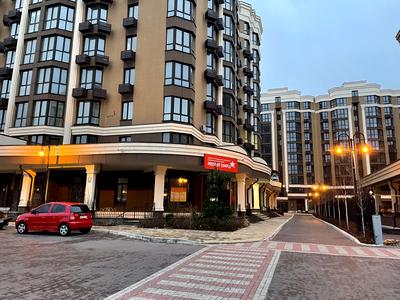 квартира по адресу Молодіжна ул., 4