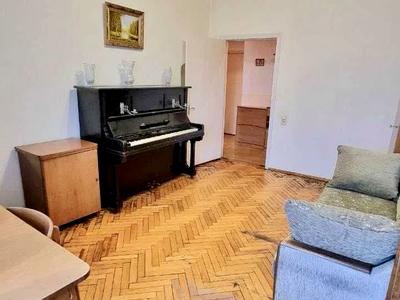 квартира за адресою Василя Тютюнника вул. (Анрі Барбюса), 32