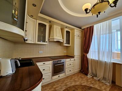 квартира за адресою Верховинна вул., 35