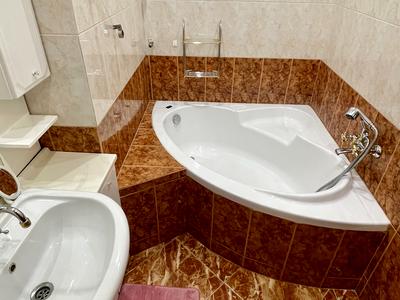 квартира по адресу Лютеранская ул., 4