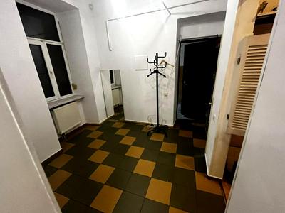 коммерческая по адресу Джерельная ул., 14