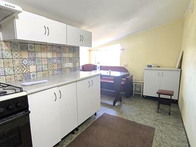дом по адресу с. Прилиманское, Середній пр.