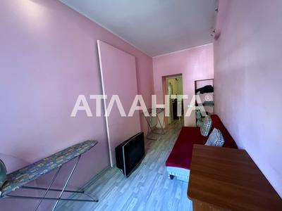 квартира за адресою Утьосова вул., 6
