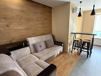 квартира по адресу слобідська, 9