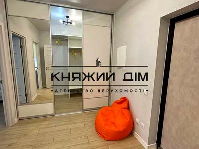 квартира по адресу Ревуцкого ул., 40-Б