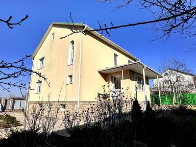 будинок за адресою Квіткова вул., 1