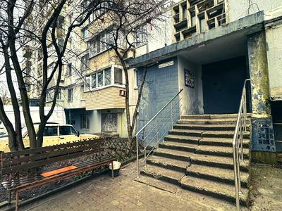 квартира за адресою Киргизька вул., 3