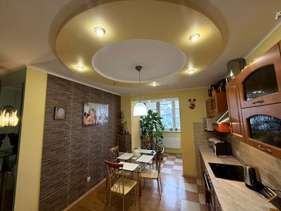 квартира за адресою Рональда Рейгана вул., 34/51