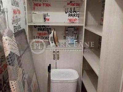 квартира за адресою Регенераторна вул., 4 к11