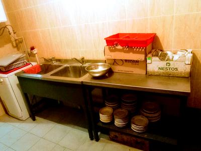 коммерческая по адресу Солідарності, 535