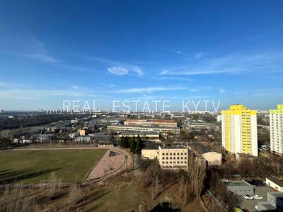 квартира за адресою Любомира Гузара просп. (Космонавта Комарова), 46-Б