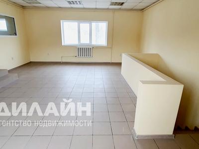 комерційна за адресою Іванова вул., 38