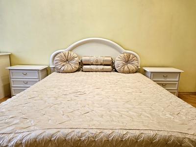 квартира за адресою Велика Васильківська вул. (Червоноармійська), 132