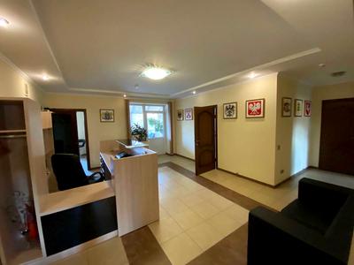 комерційна за адресою Михайла Мулика вул. (Гаркуші), 31