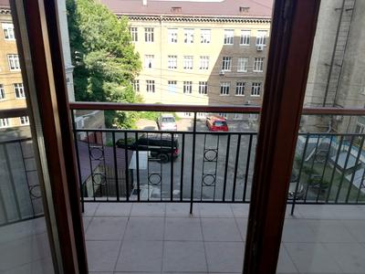 коммерческая по адресу Паторжинского ул., 4