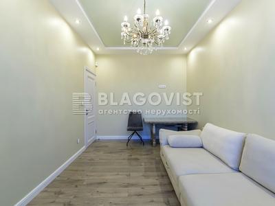 будинок за адресою Центральна вул.