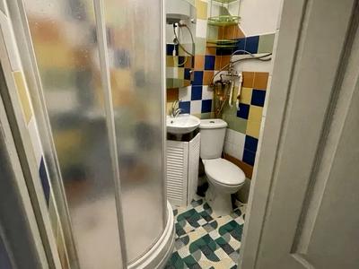 квартира за адресою Набережно-Хрещатицька вул., 35
