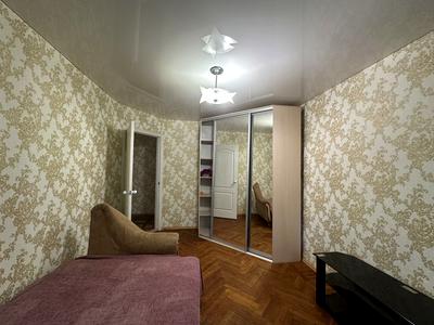 квартира за адресою Космонавтів вул., 18